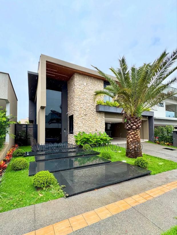 Furnished 4bdrm Duplex in Accra for sale · Photo 2
