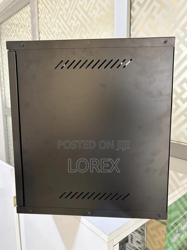 9u Rack Cabinet With Fan and Pdu 520x400x450 · Photo 3