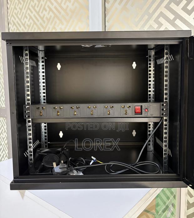 9u Rack Cabinet With Fan and Pdu 520x400x450 · Photo 2