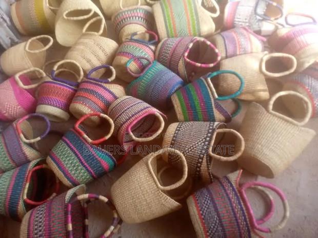 Bolga Basket Hand Woven · Photo 1