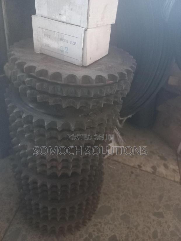 Sprockets Available In Different Sizes Industrial Spare Part · Photo 1