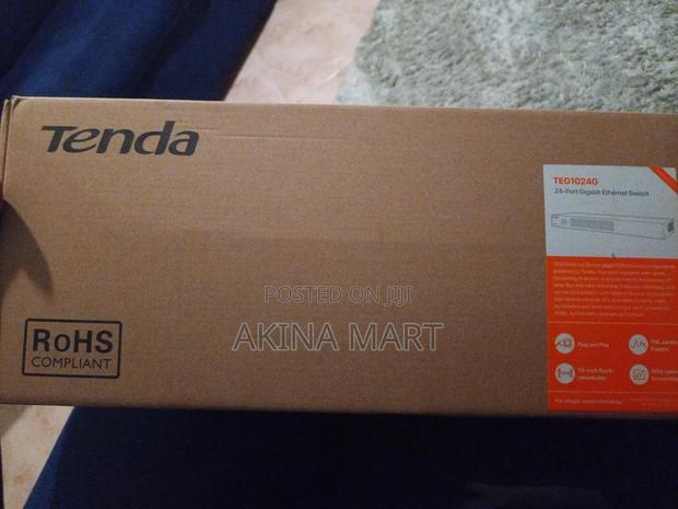 Tenda 24-Port Gigabit Ethernet Switch · Photo 1