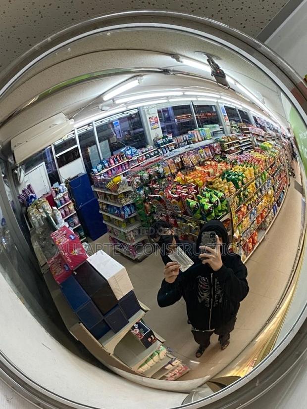 Convix Mirror · Photo 1