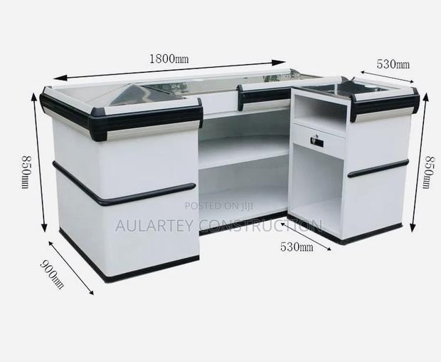 Cashier Desk · Photo 4