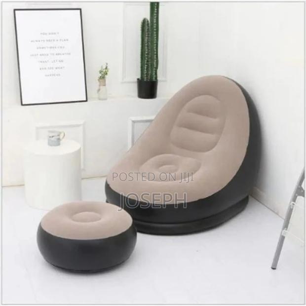 Inflatable Sofa With Stool · Photo 2