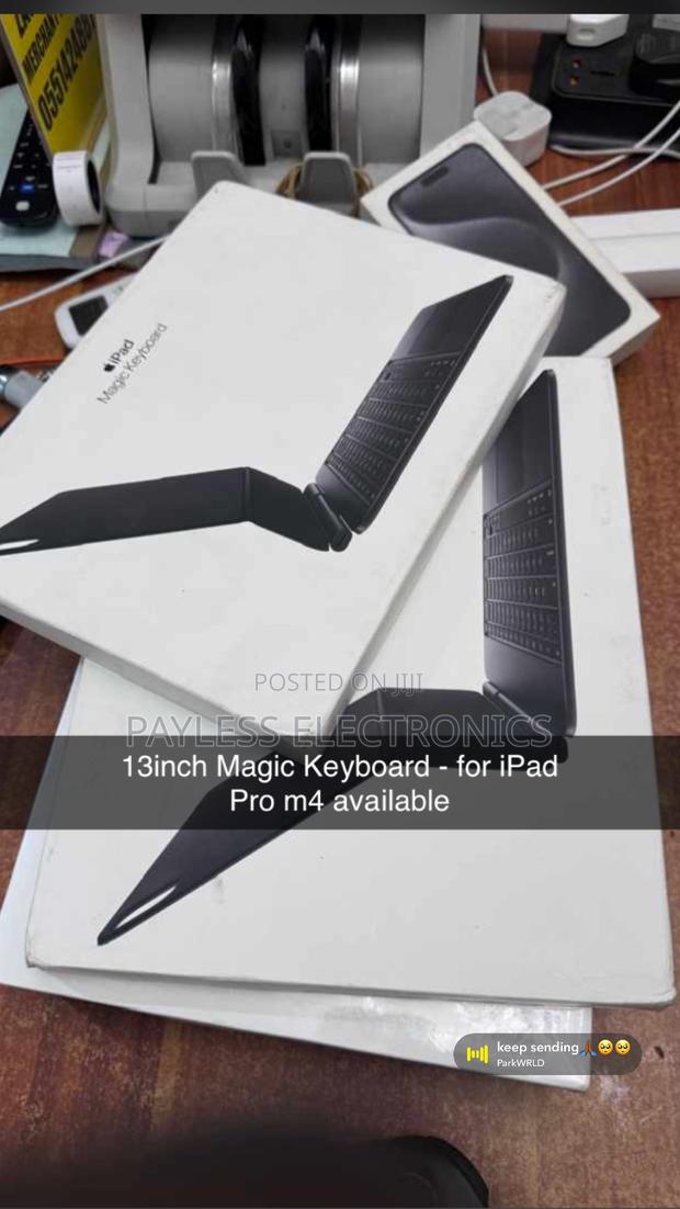 13inch Apple Magic Keyboard · Photo 3