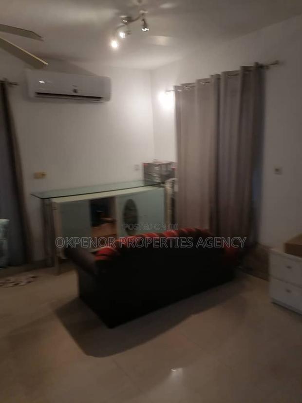 Furnished 3bdrm House in Community18, Sakumono for rent · Photo 5