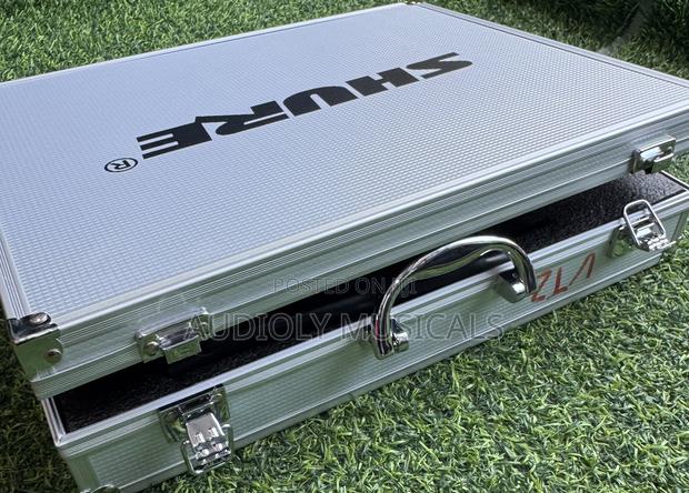 Shure Ut282 Dual Microphone · Photo 3