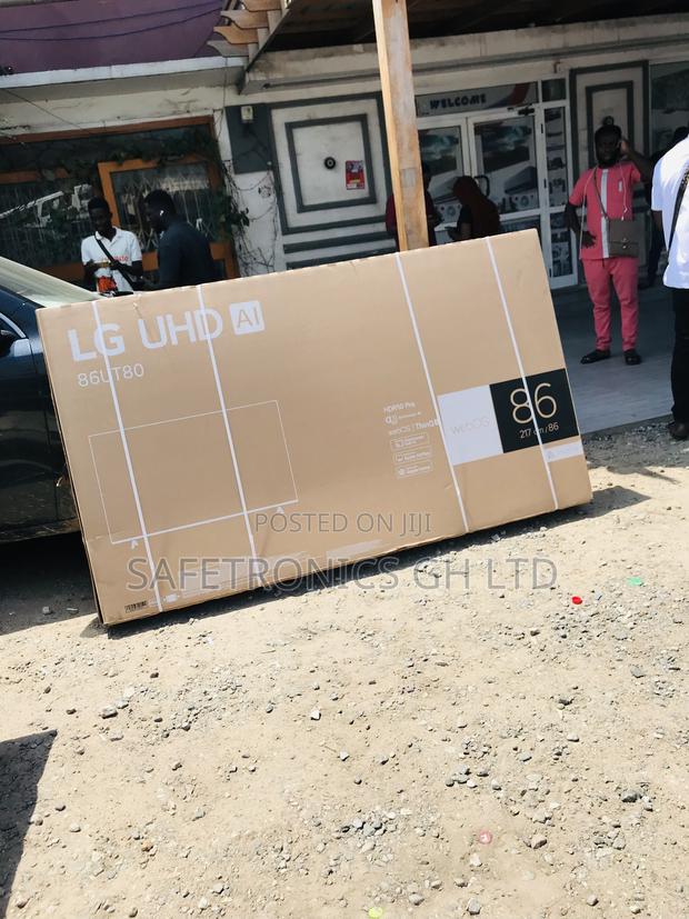 Get Classic New 86 Inch Crystal Smart Ut8000 Led 2024/25 · Photo 2