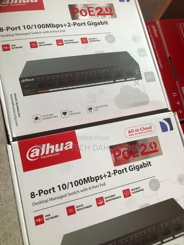 Dahua Desktop Managed Switch With 8 Port-Poe · Photo 1