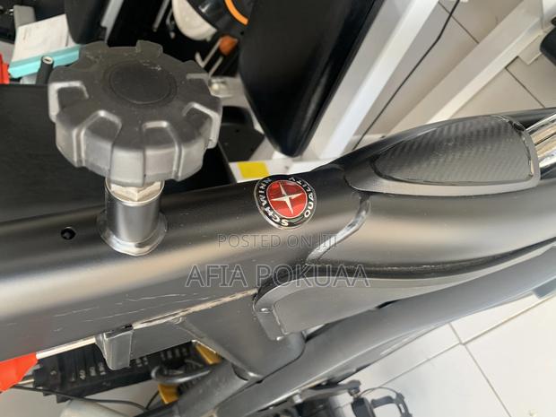Schwinn Spin Bike 180kg · Photo 5