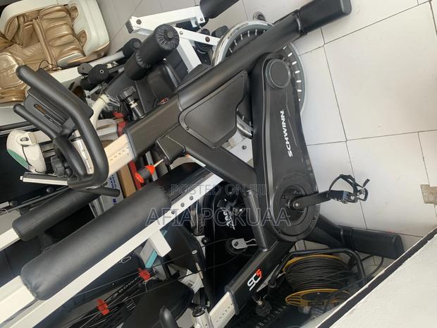 Schwinn Spin Bike 180kg · Photo 3
