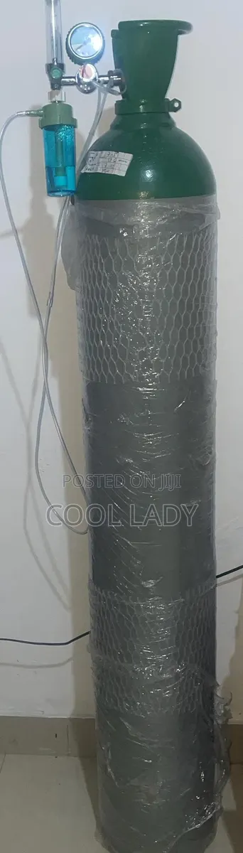 Cylinder With Oxygen - 50Ltr · Photo 1