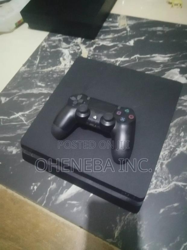 Ps4 Slim Jailbreak With FC27+ Other Games Installed + 1 Controller · Photo 5