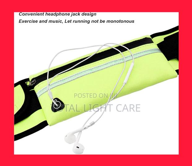 Professional Running Waist Bag · Photo 6