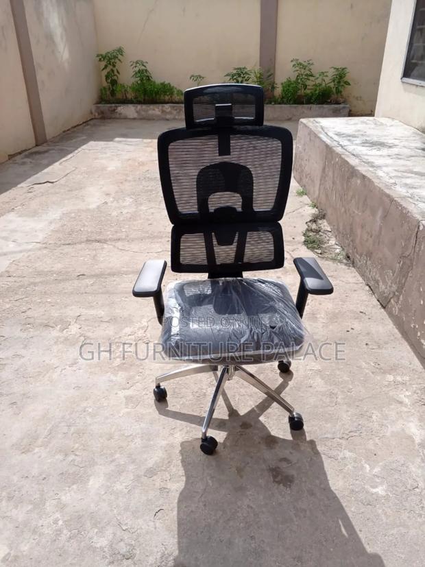 Swevil Chair For Office · Photo 2