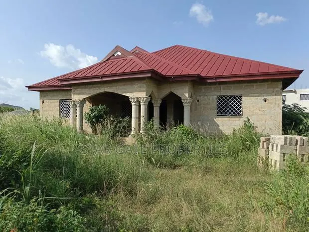 4bdrm House in Asonomaso Nkwanta, Kumasi Metropolitan for sale · Photo 1