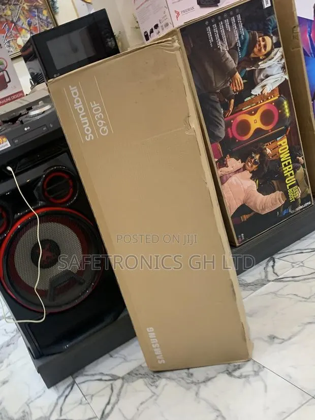 Get Samsung Subwoofer 9.1.4ch Bluetooth 540 Watts Q930 Soundbar · Photo 1