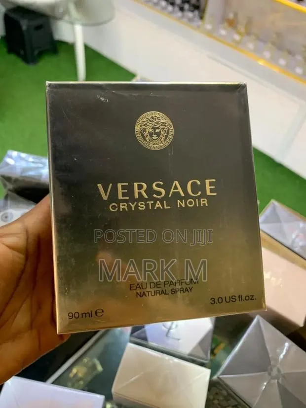 Versace Crystal Noir · Photo 1