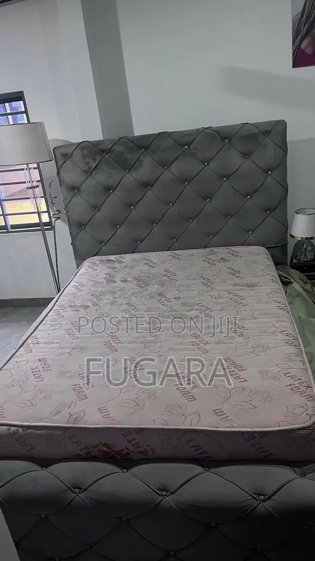Latex Foam Mattress · Photo 1