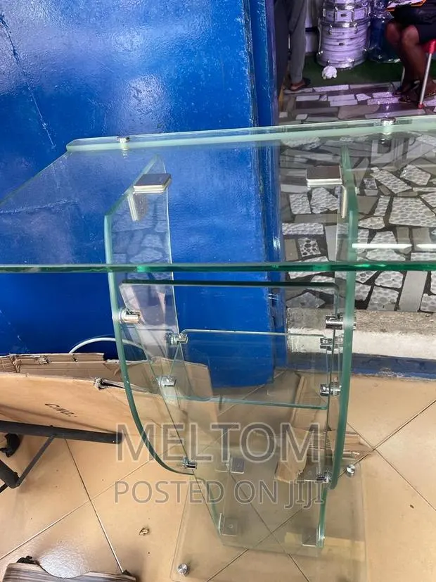 Glass Pulpit · Photo 1