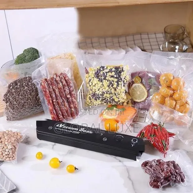 Vacuum Sealer Machine – Food Preservation & Storage · Photo 1