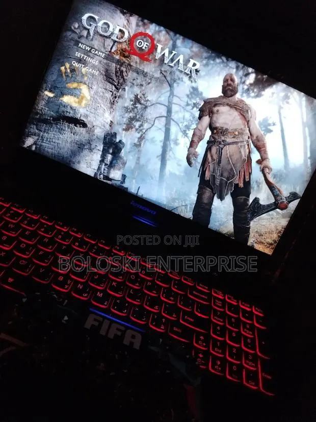 Laptop Lenovo Y50 8GB Intel Core i3 HDD+SSD 256GB · Photo 1