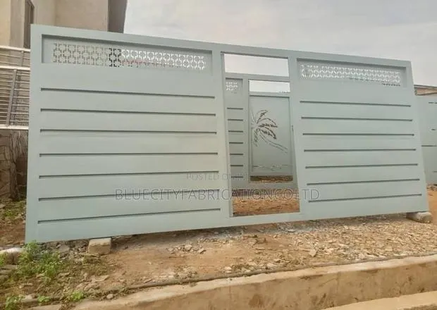 Galvanized Gate · Photo 1