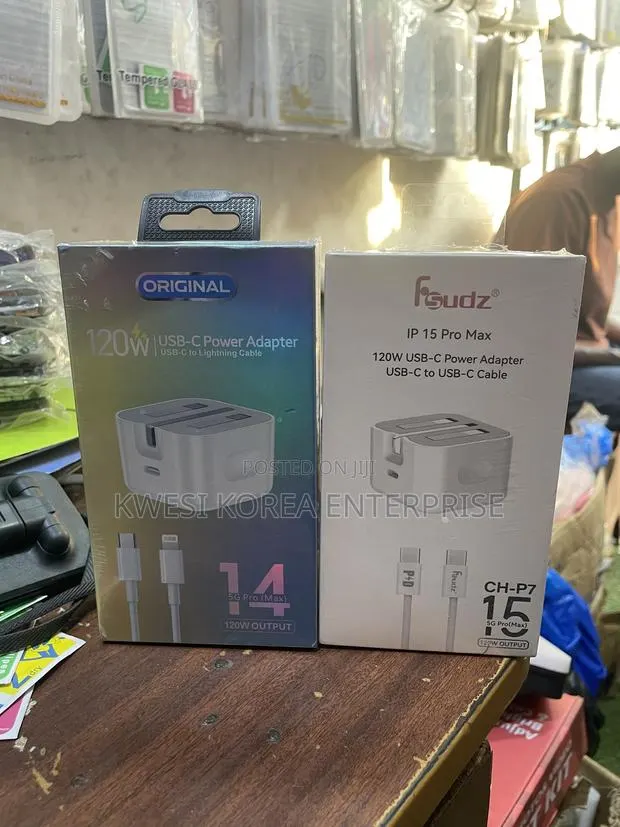 iPhone Type C Complete Charger · Photo 1