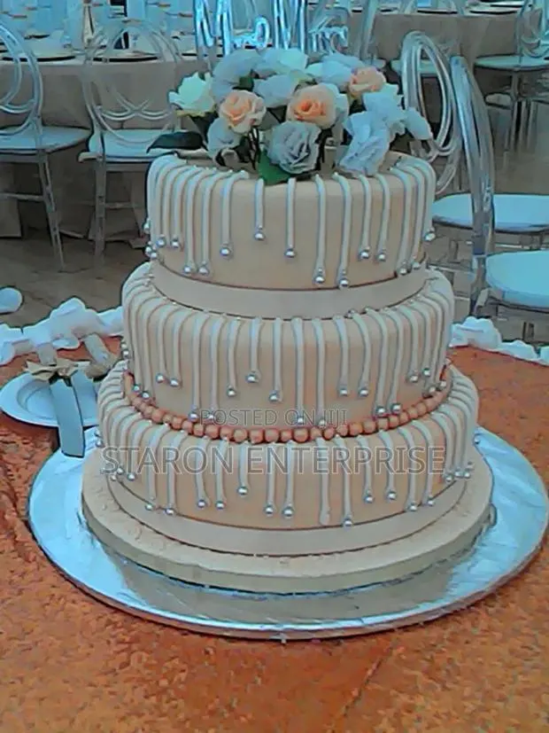 Wedding Cakes and More · Photo 1