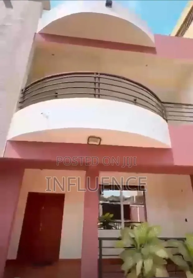 Furnished 3bdrm House in East Legon for rent · Photo 1