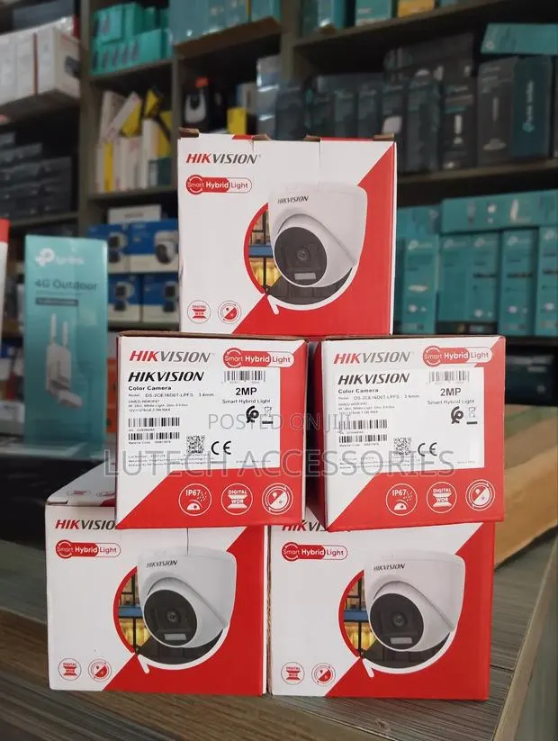 Hikvision 2mp Smart Hybrid Light Analog Cameras · Photo 1