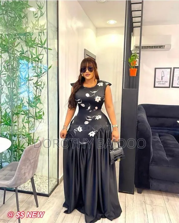 Ladies Dress · Photo 1