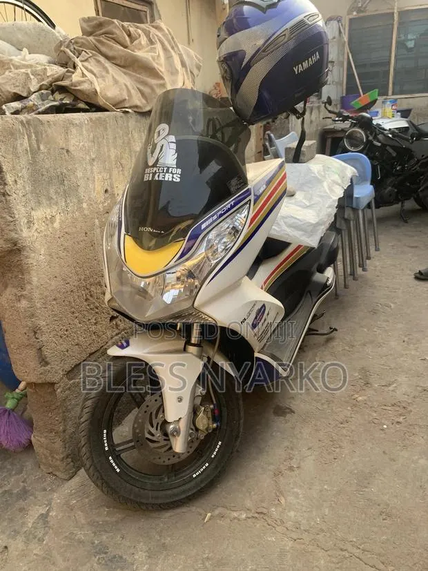 Honda 2020 White · Photo 1