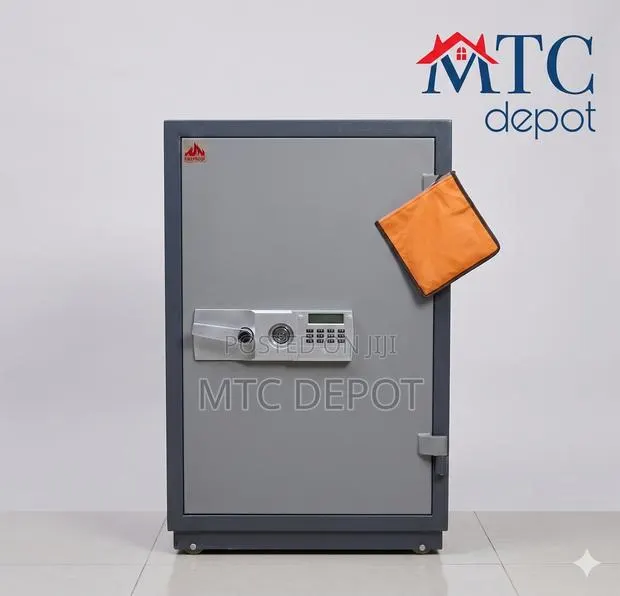 Fireproof Safe · Photo 1