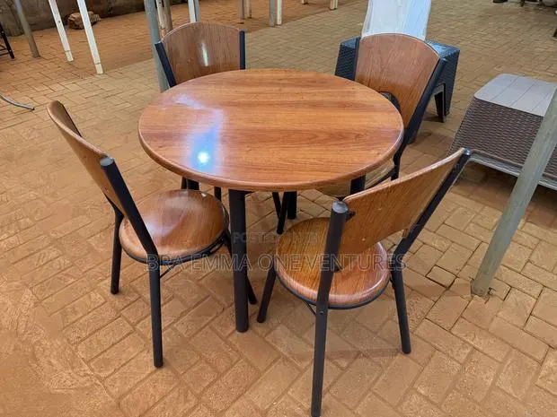 Round Dining Table Set (4-seater) · Photo 1