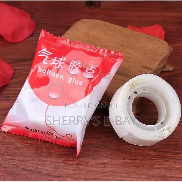 Balloon Glue/Adhesive Glue Dots · Photo 1