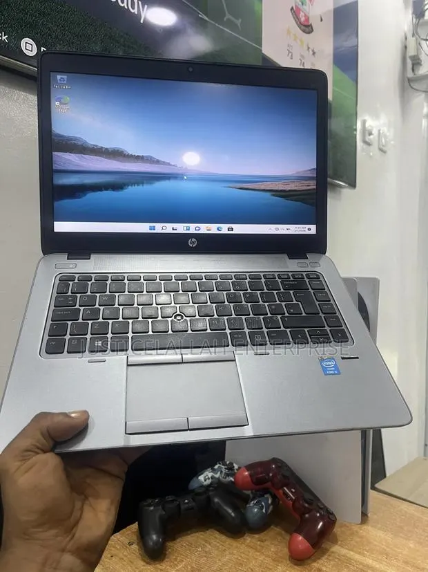 Laptop HP EliteBook 840 G1 8GB Intel Core i5 HDD 500GB · Photo 1