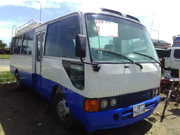 Toyota Coaster 2008 Blue · Photo 1