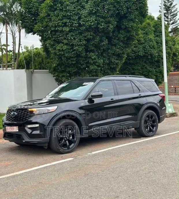 Ford Explorer ST-Line 2023 Black · Photo 1