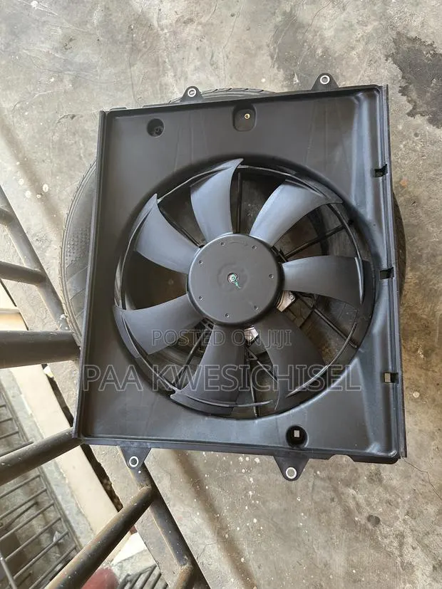 Honda Civic 2017 2018 2019 Radiator Fan 2.0 · Photo 1