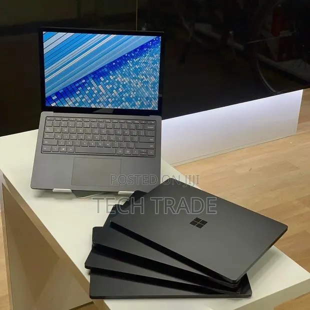 Laptop Microsoft Surface Laptop 3 8GB Intel Core i5 SSD 256GB · Photo 1