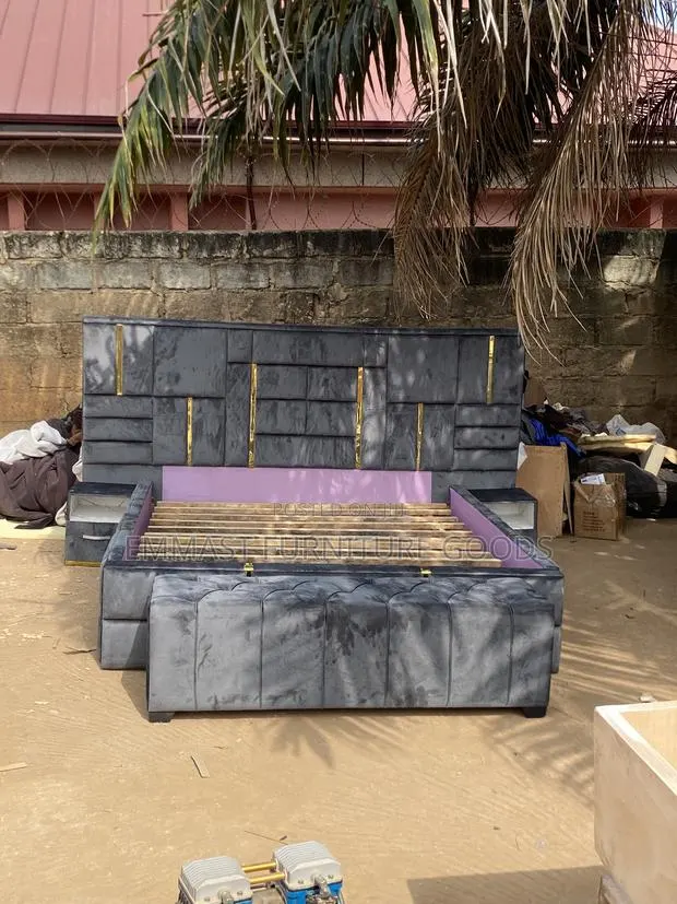 Affordable Design Double Bed With 2 Sides Drawers And · Photo 1