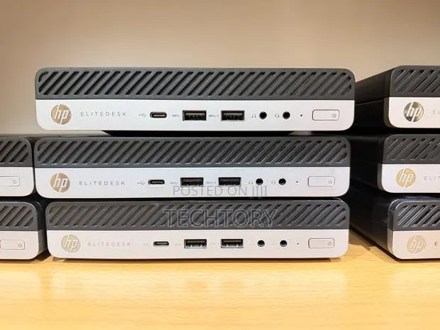 Desktop Computer HP EliteDesk 800 G3 8GB Intel Core i5 HDD 256GB · Photo 1