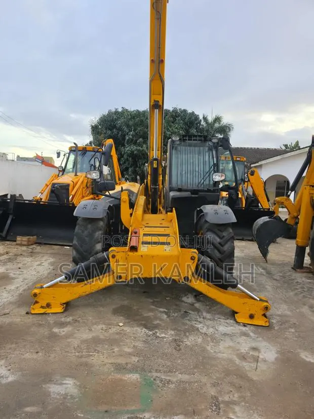 Home Used Telehandler
