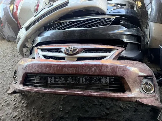 Toyota Corolla 2011-2013 Sport Front Bumper Complete · Photo 1