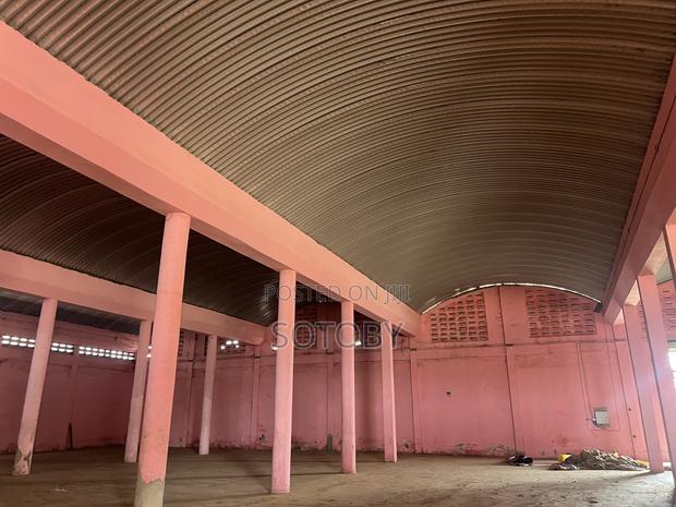 1380 Warehouse for Rent at Tema · Photo 2