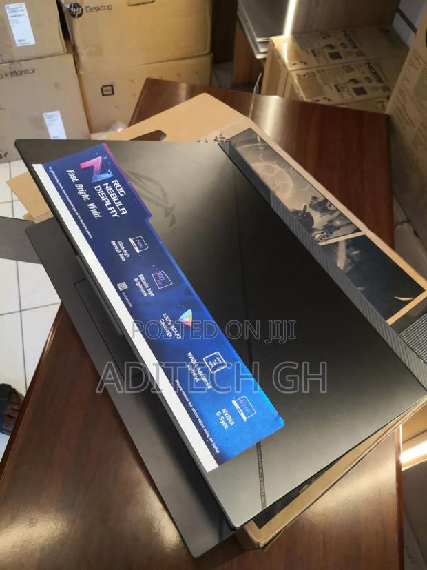 New Laptop Asus ROG Strix G17 32GB Intel Core I9 SSD 1T · Photo 1