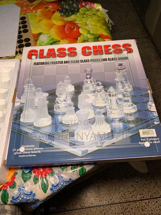Classic Glass Chess Board (19*19)centimeters · Photo 1