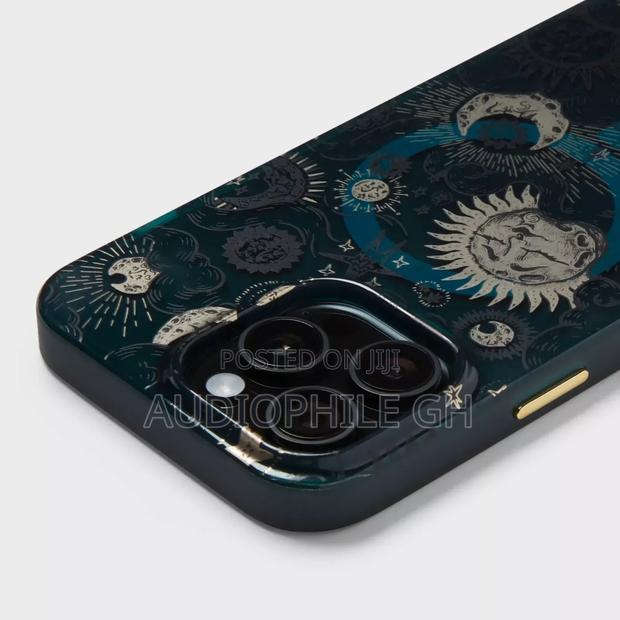 Heyday Apple iPhone 16 Pro Max Case With Chiny Soukhoummalay · Photo 2